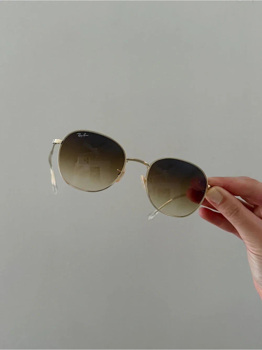 Ray-Ban Unisex Gold Frame Brown Gradient Lens Oval Sunglasses